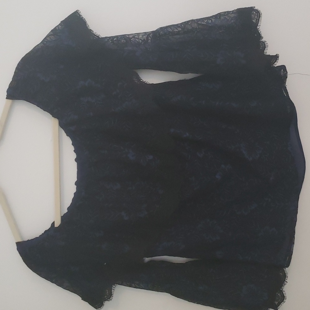 White House Black Market Black and blue dress shirt size 8